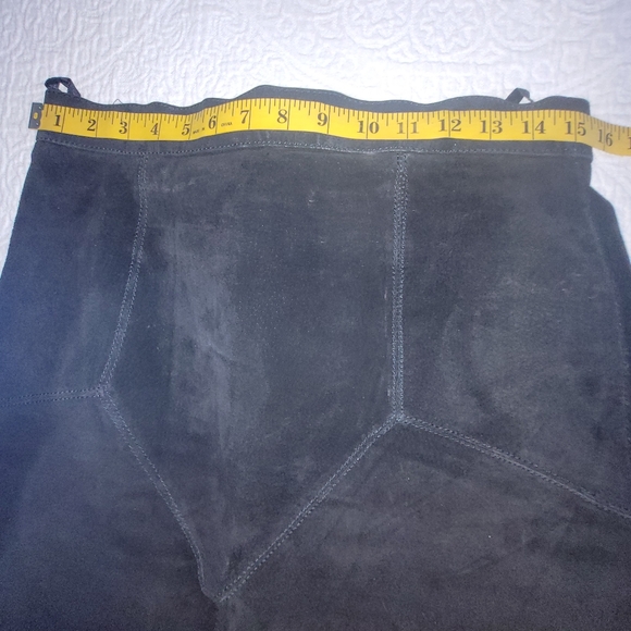 Vintage Global Identity Women's Size 13 Suede Leather G-III Black Skirt - Picture 9 of 11